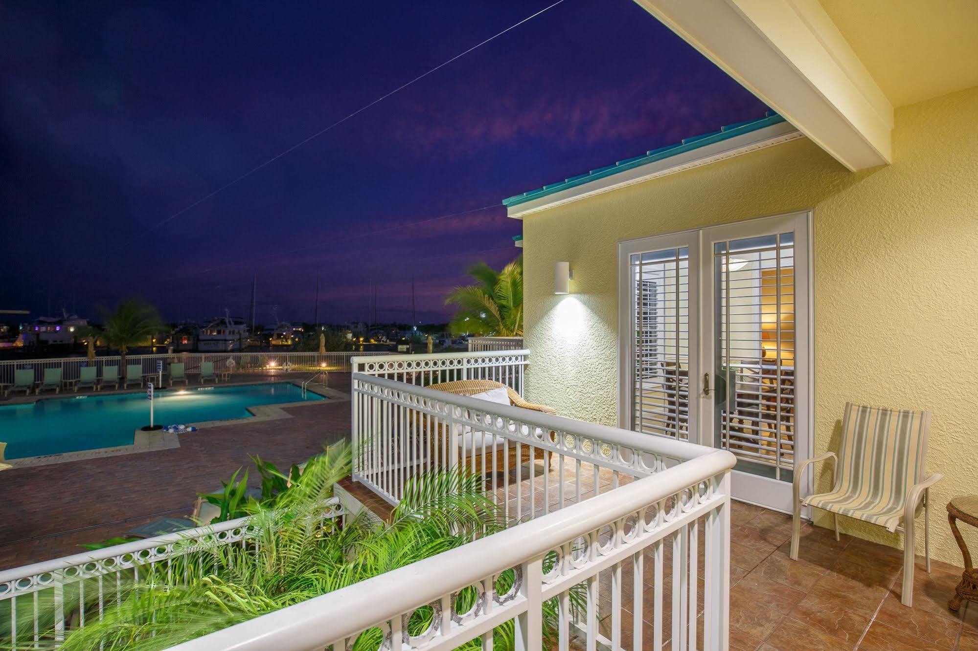 Key West Harbour Oceanfront Suites Exterior foto